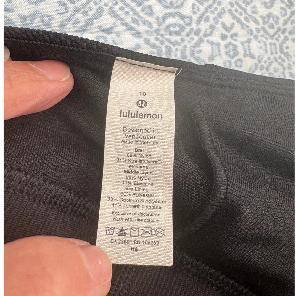 Lululemon ebb train